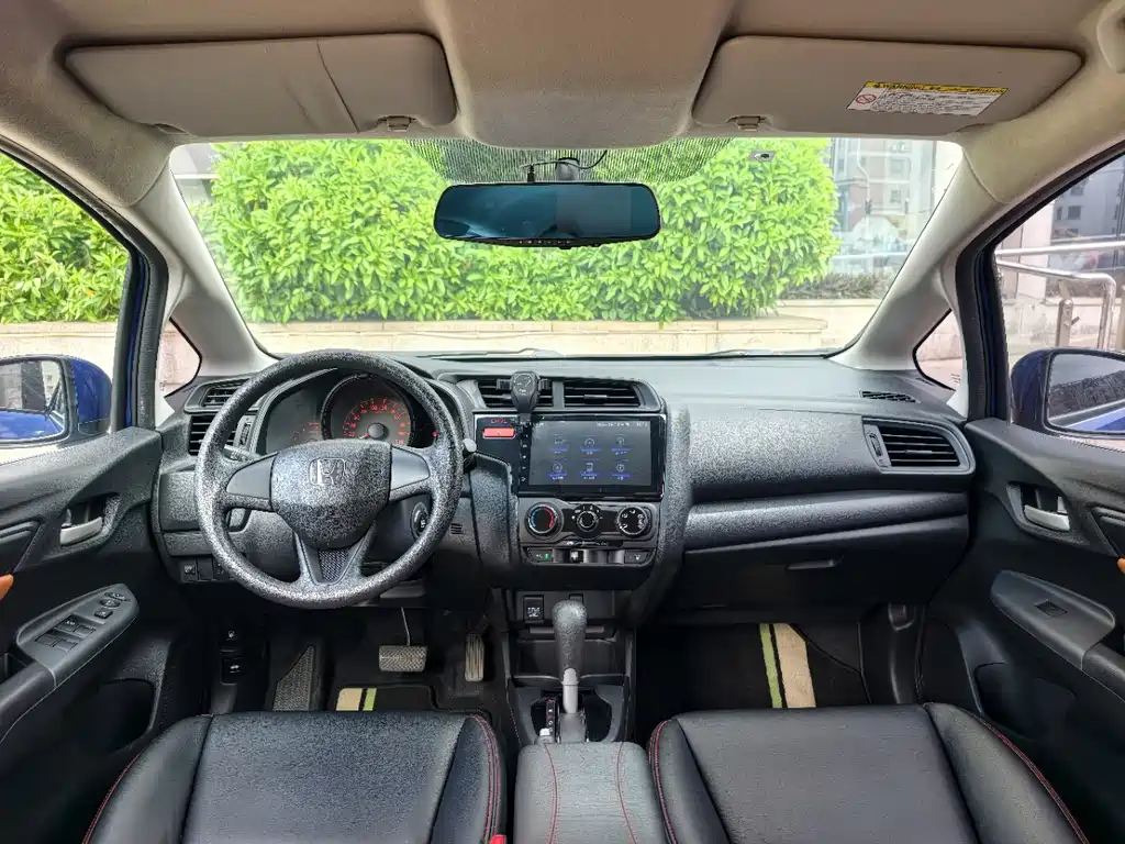 Honda Fit — миниатюра 14
