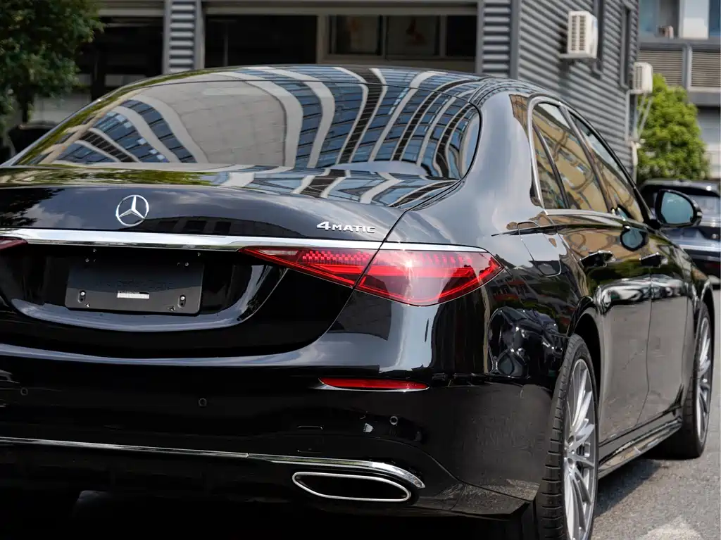 Mercedes-Benz S-Class — миниатюра 6