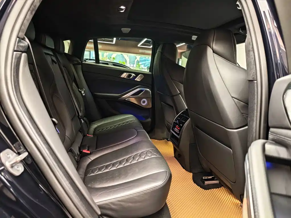 BMW X6 M — миниатюра 15