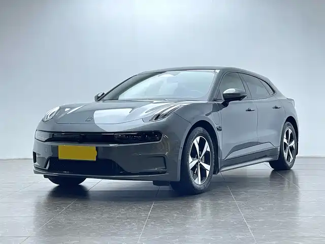 2022 Zeekr 001