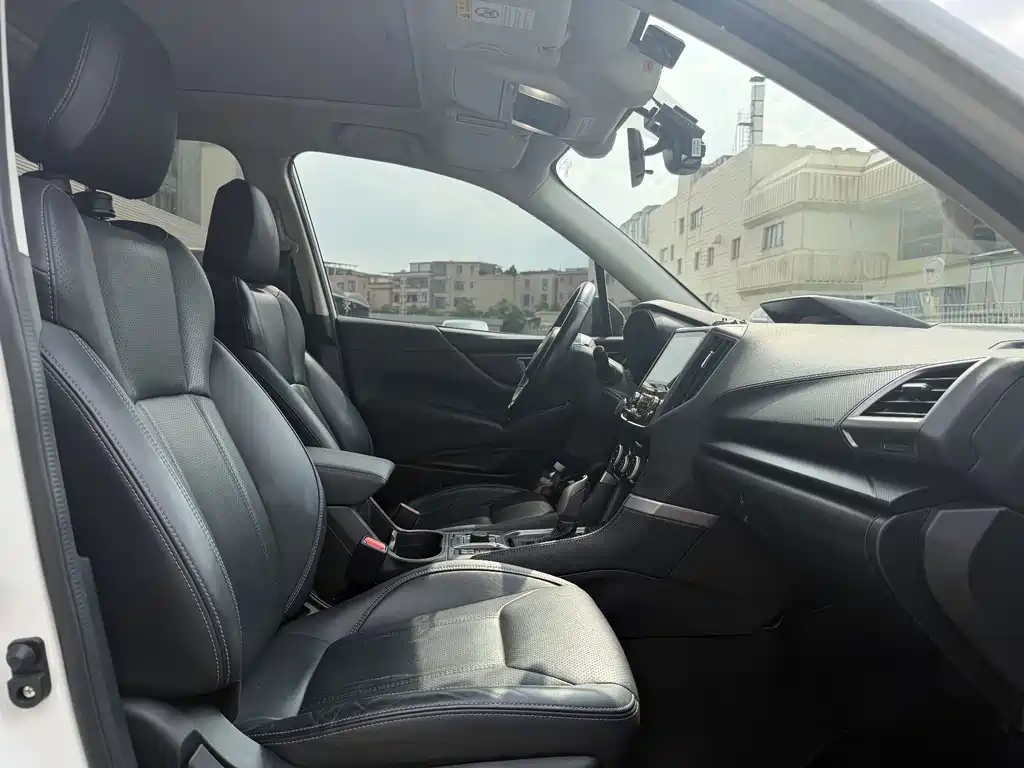 Subaru Forester — миниатюра 12