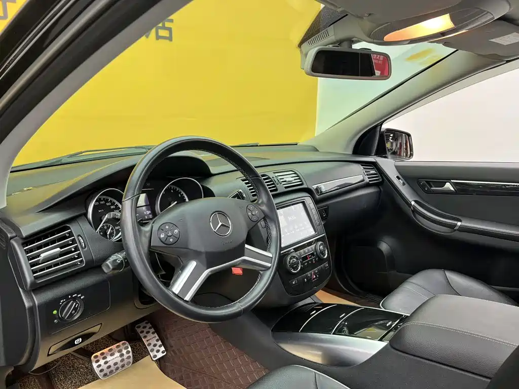 Mercedes-Benz R-Class — миниатюра 33