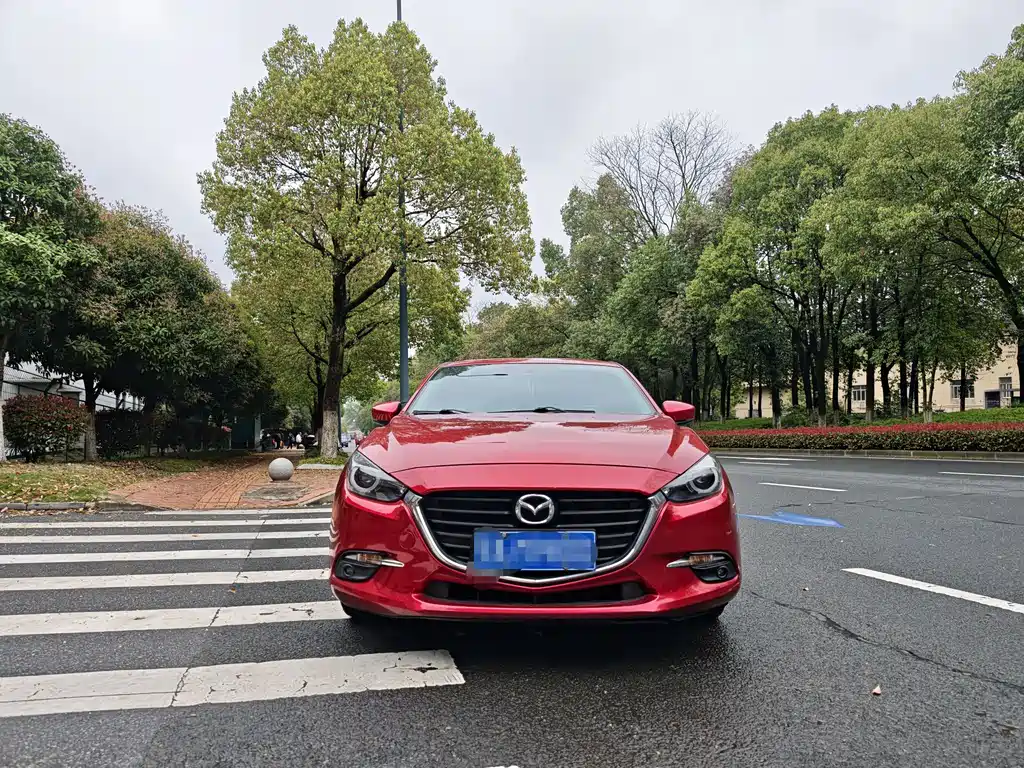 MAZDA 3 ANGKESAILA