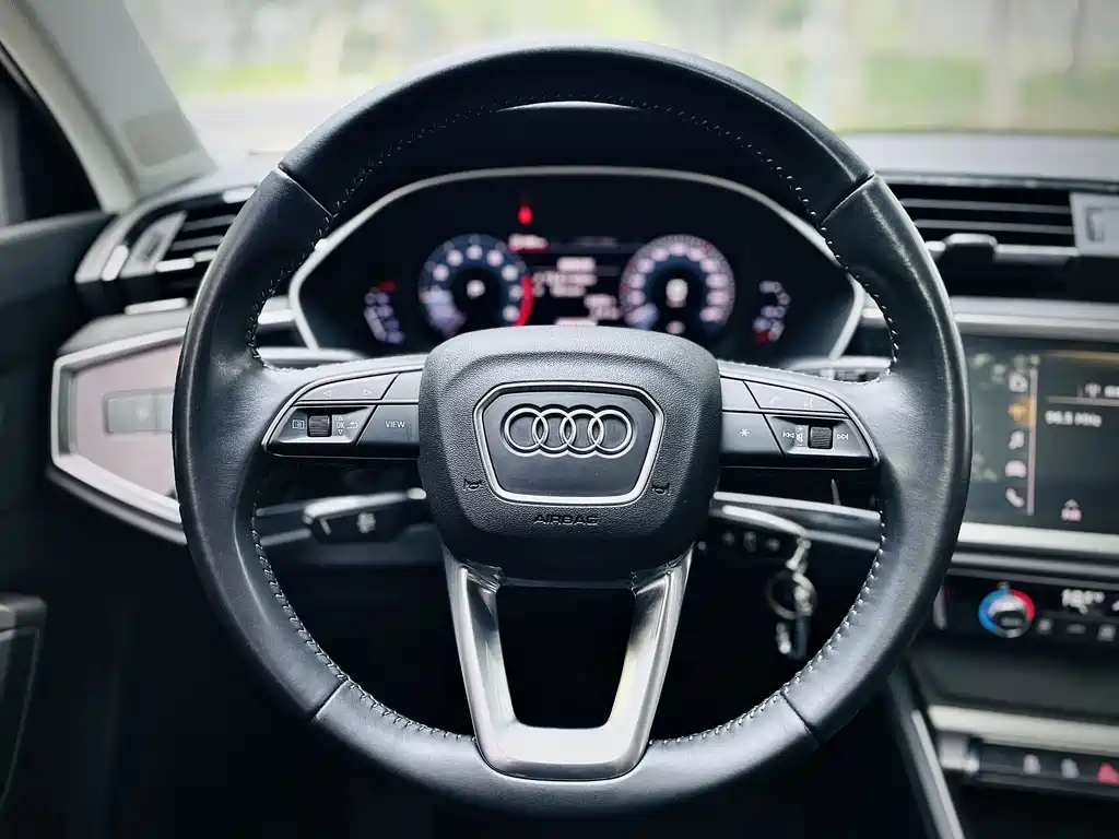 Audi Q3 2020 35 TFSI