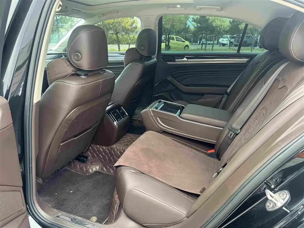 Volkswagen Phideon — миниатюра 13