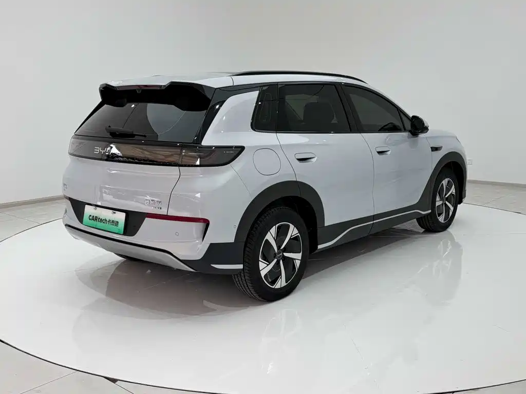 BYD Морской лев 05 EV — миниатюра 7