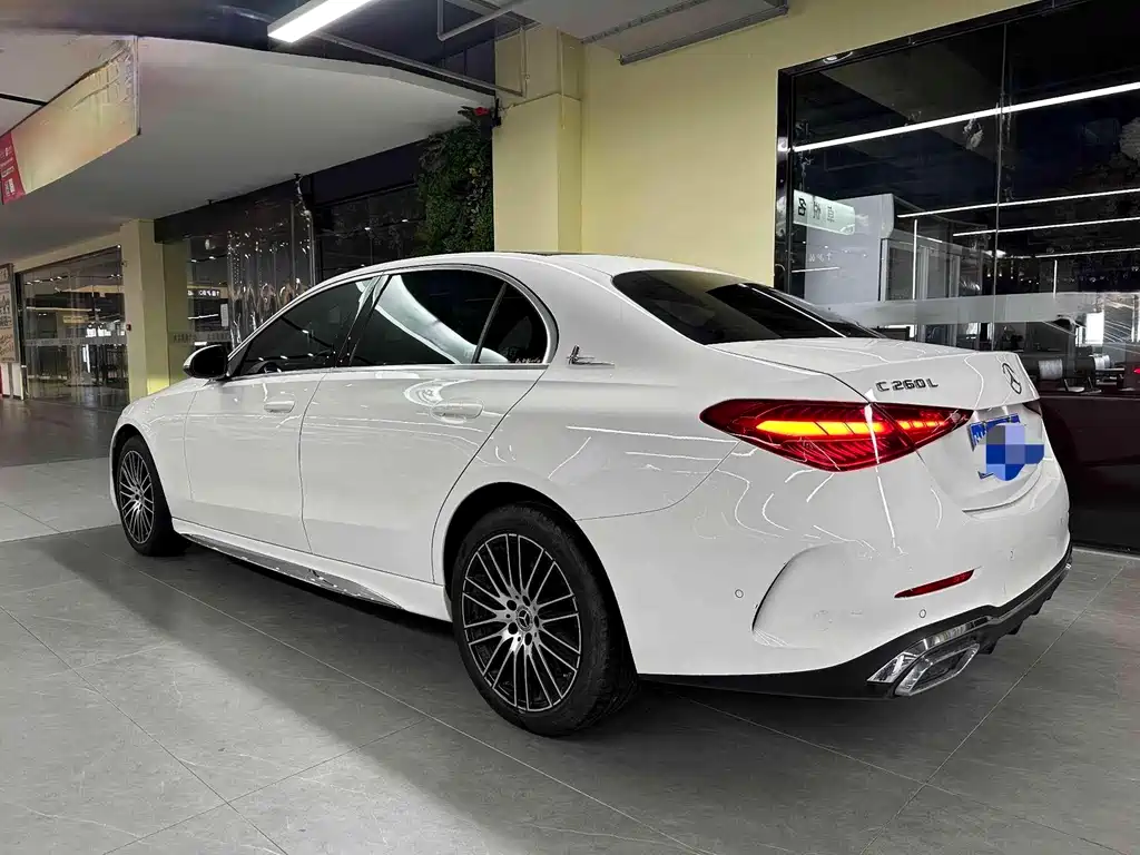 MERCEDES-BENZ C CLASS