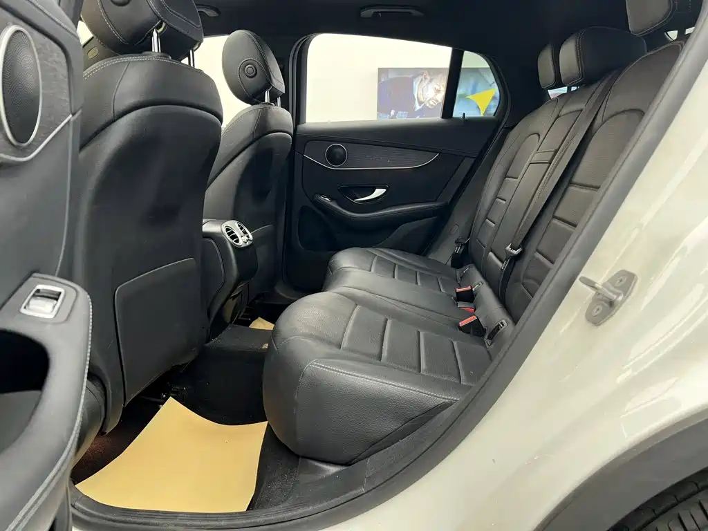 Mercedes-Benz GLC Coupe — миниатюра 26
