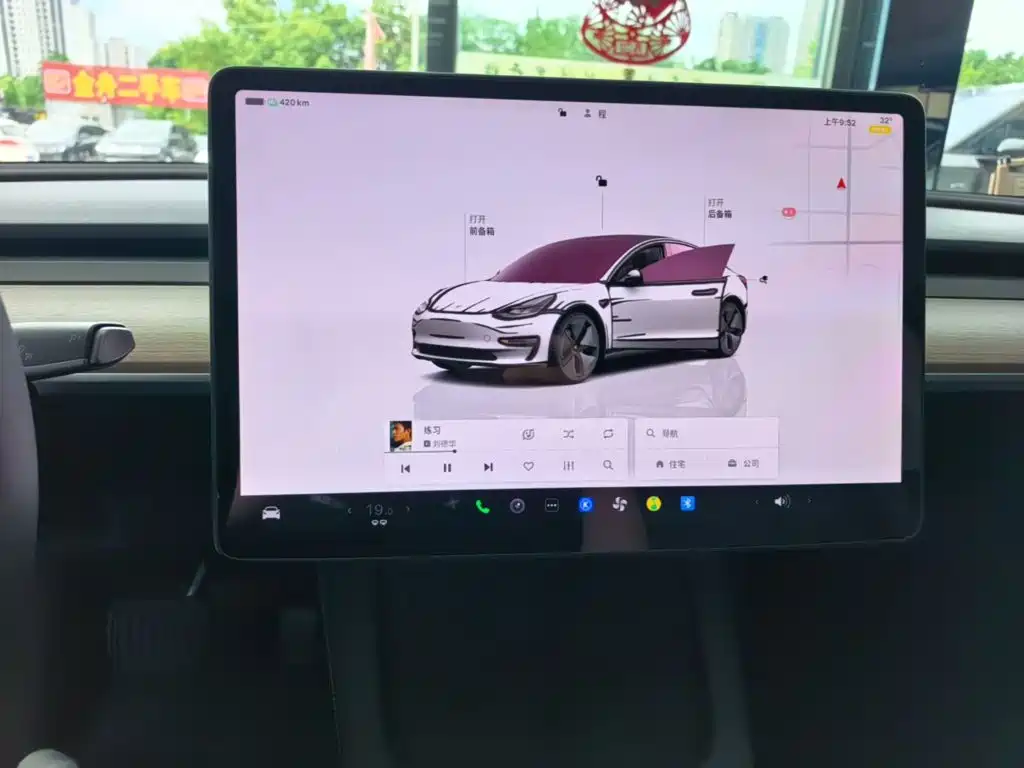 Tesla Model 3 — фотографии объявления, Фото 12