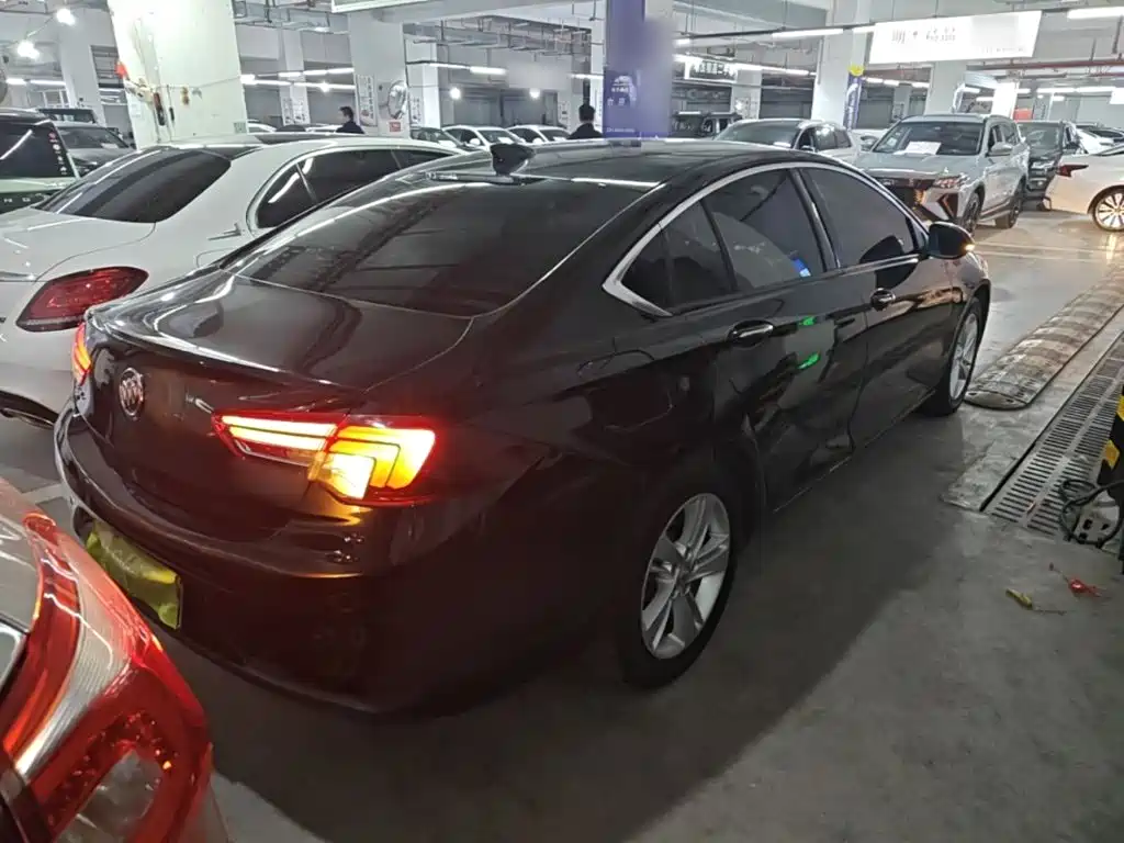 Buick Regal — миниатюра 7