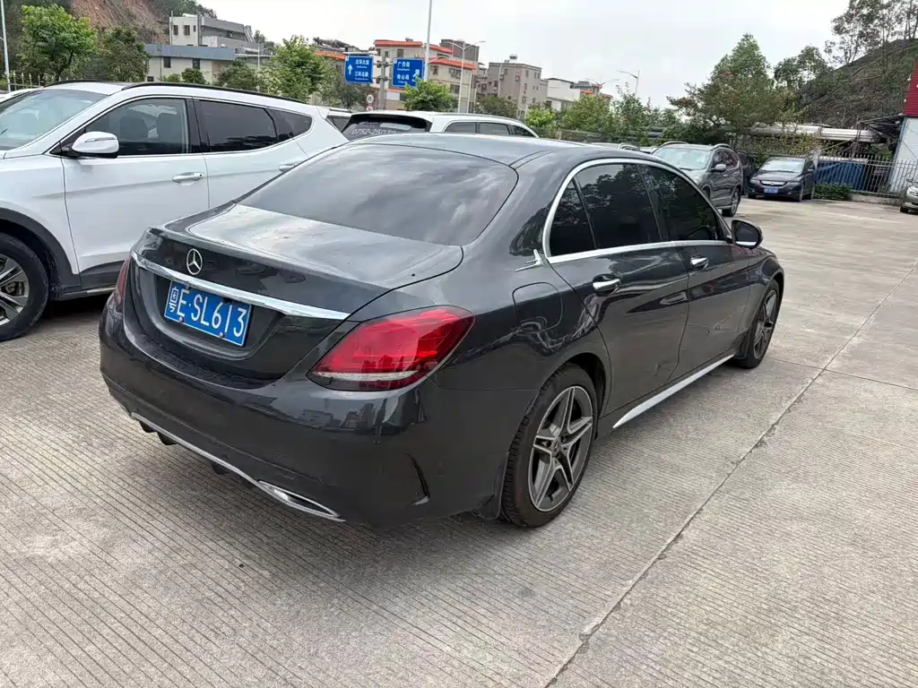 Mercedes-Benz C-Class — миниатюра 9
