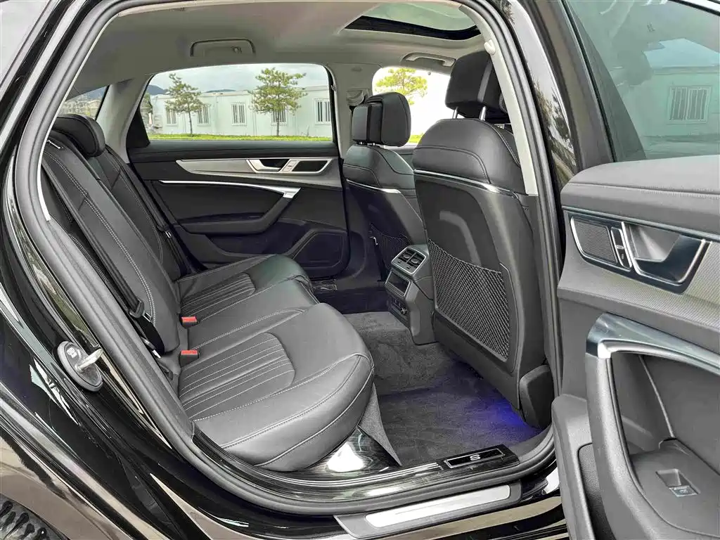 Audi A6L — миниатюра 21