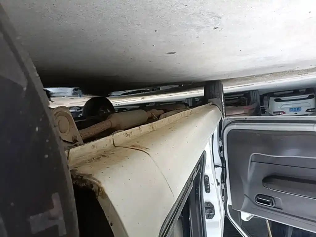 Wuling Rongguang V — миниатюра 22