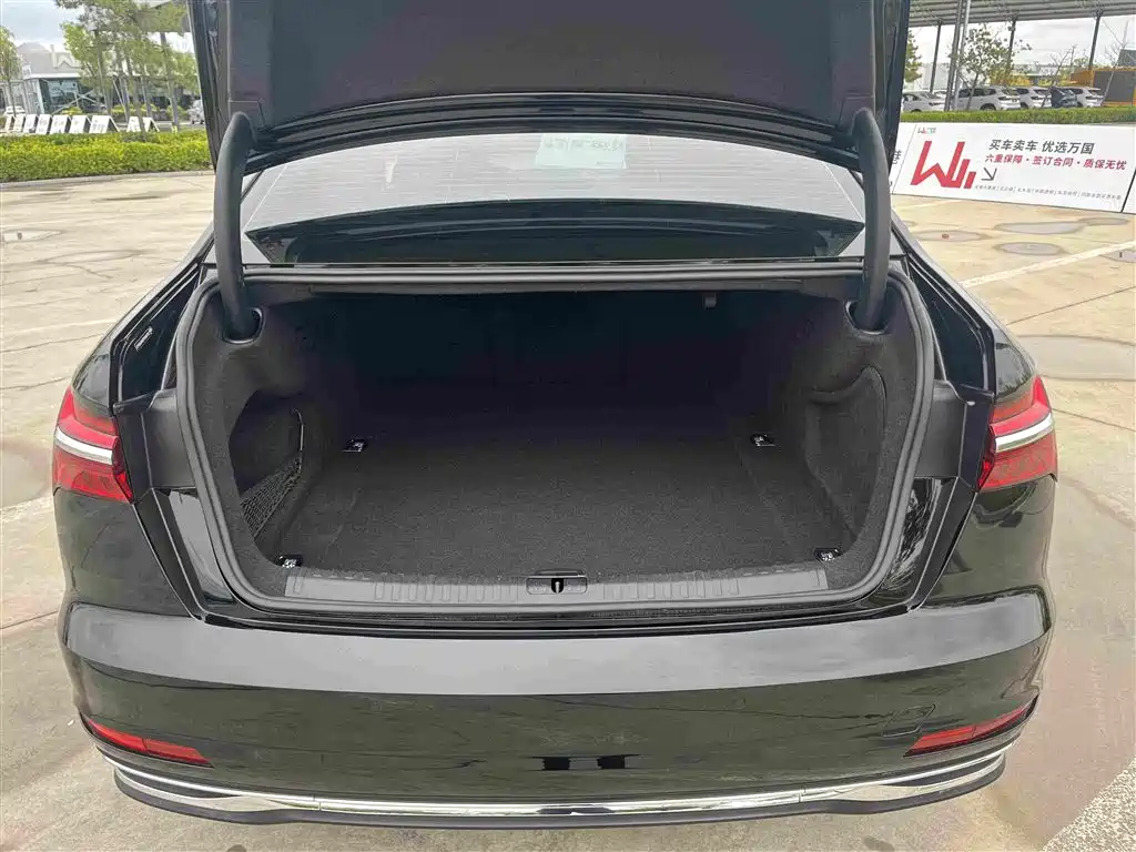 Audi A6L — миниатюра 18
