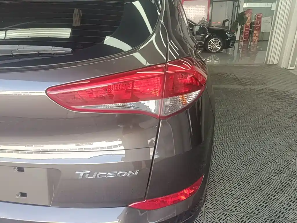 Hyundai Tucson — миниатюра 8