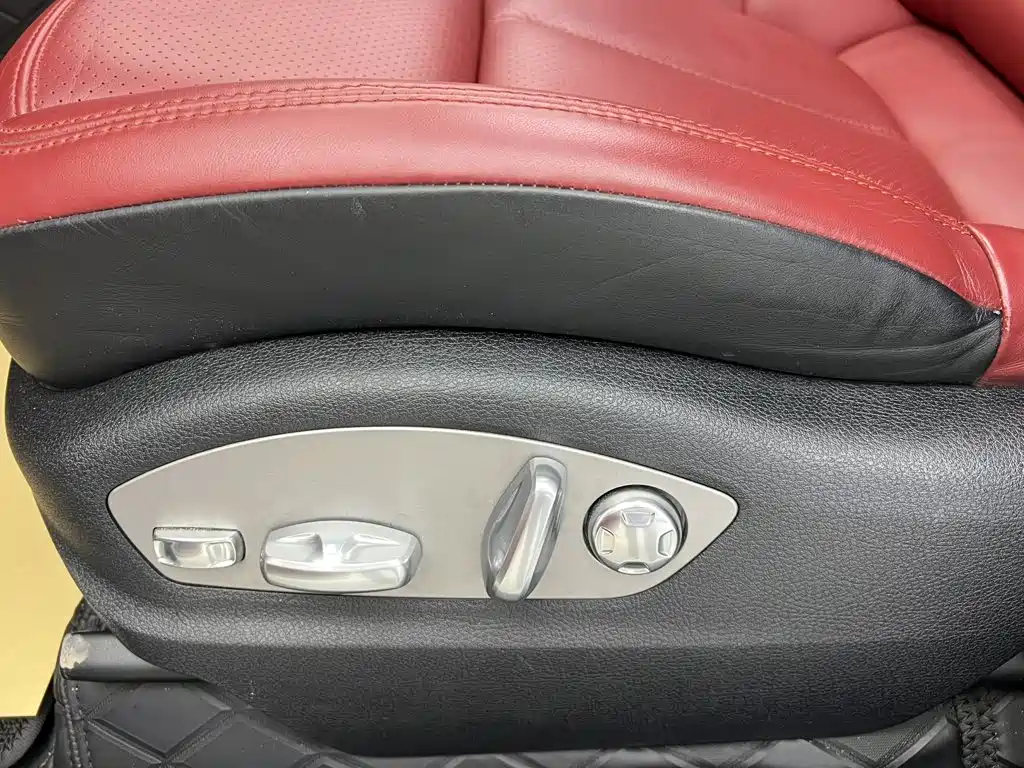 Porsche Macan — миниатюра 30