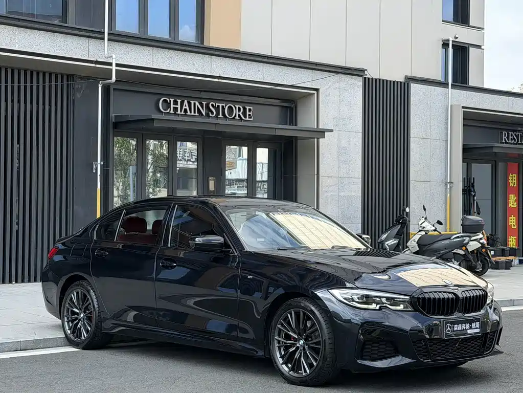 BMW 3 Series — миниатюра 3