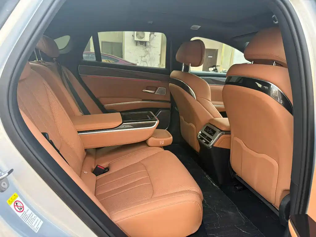 BYD Han L — миниатюра 7