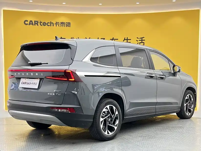 Hyundai Custo — миниатюра 4