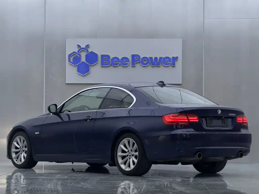 BMW 3 Series (Import) 335i 2-door Coupe, фото 6