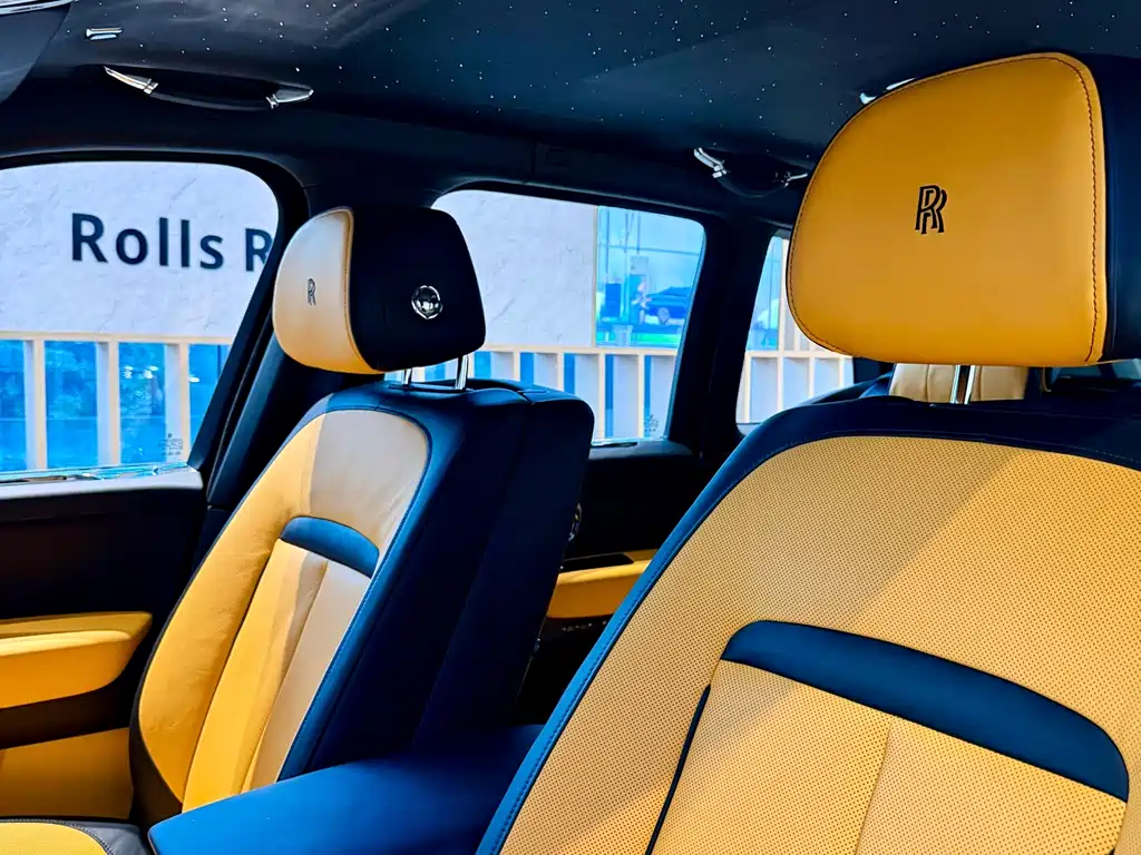Rolls-Royce Cullinan 2018 мест