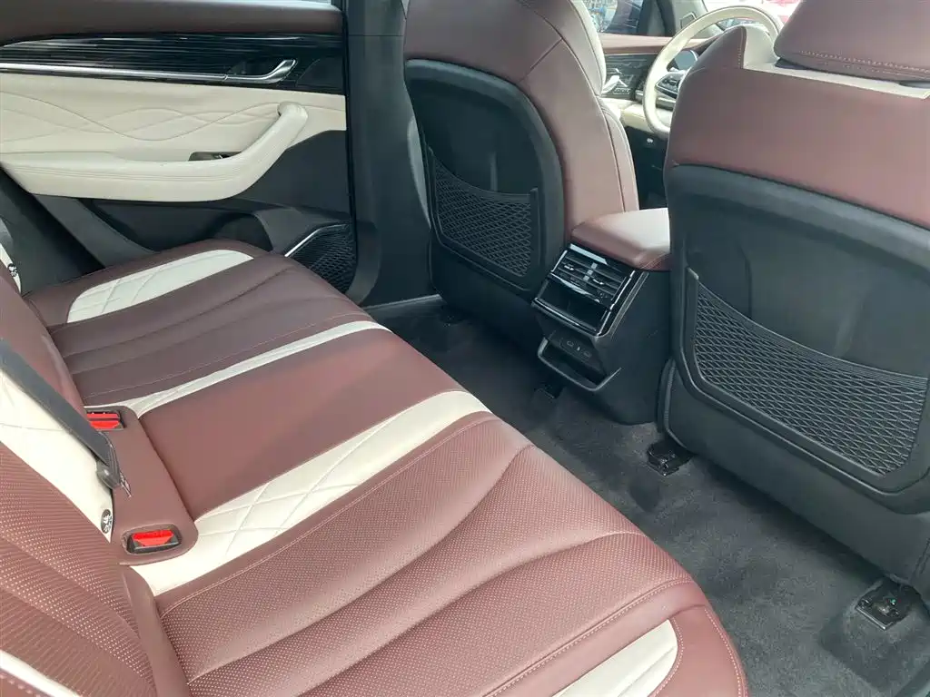 GEELY AUTOMOBILE XINGYUE L