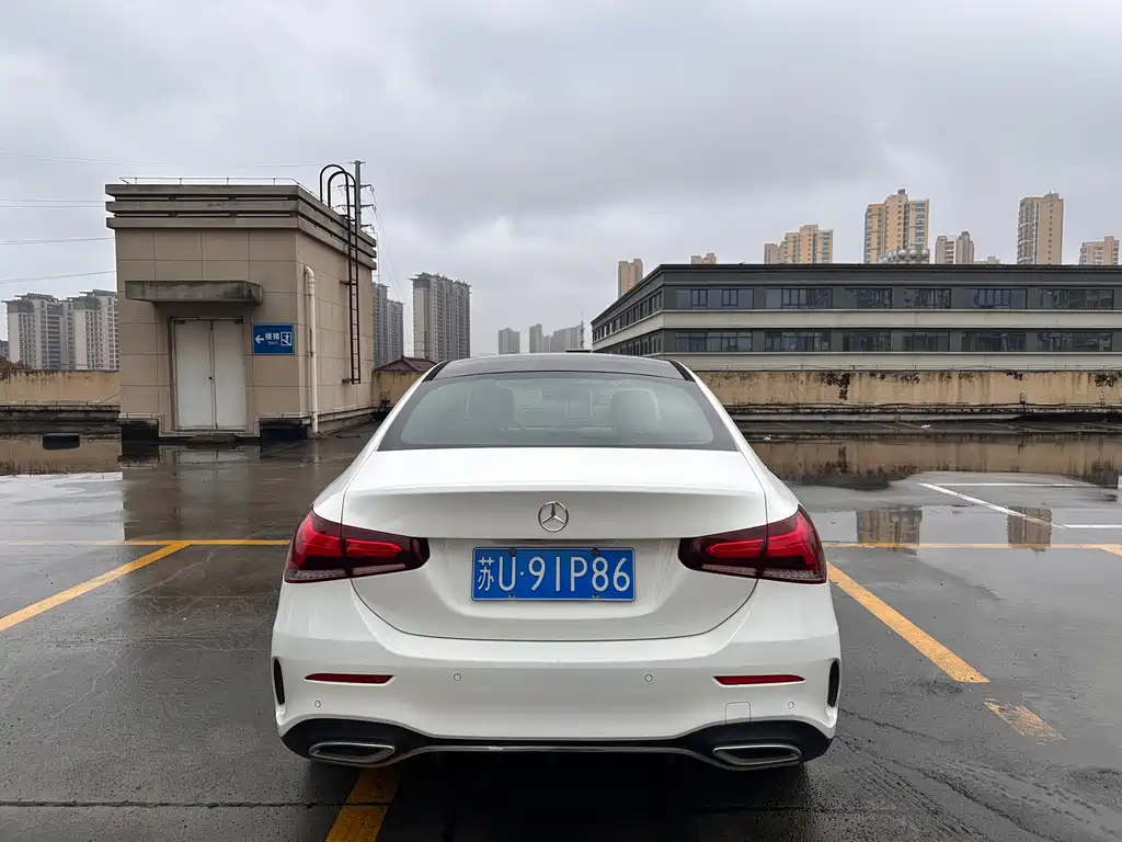 MERCEDES-BENZ A CLASS