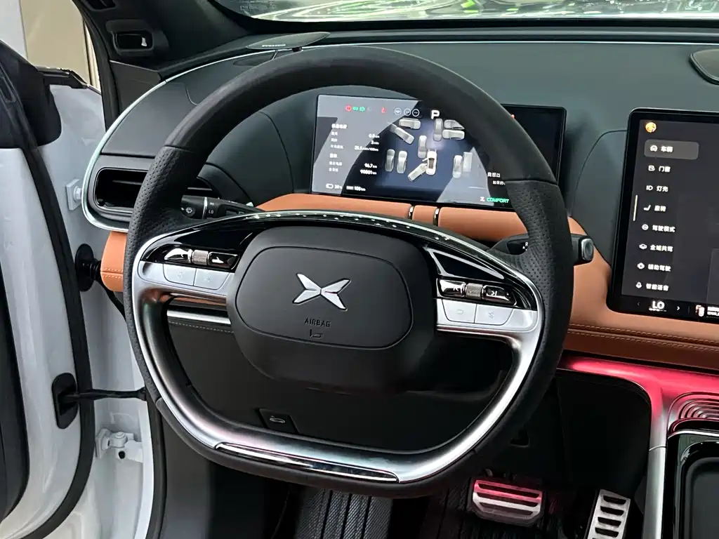 XPeng G9 — миниатюра 6