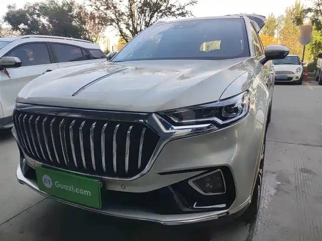 RED FLAG HONGQI HS5 2019