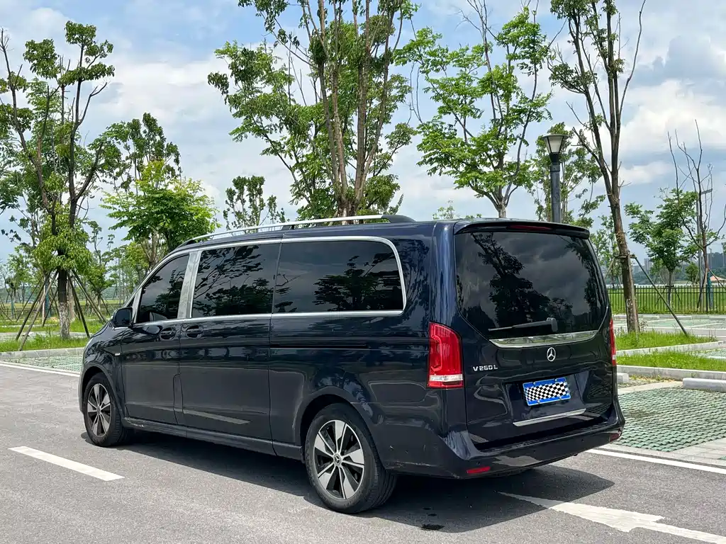 Mercedes-Benz V-Class V 2021 V 260 L Luxury