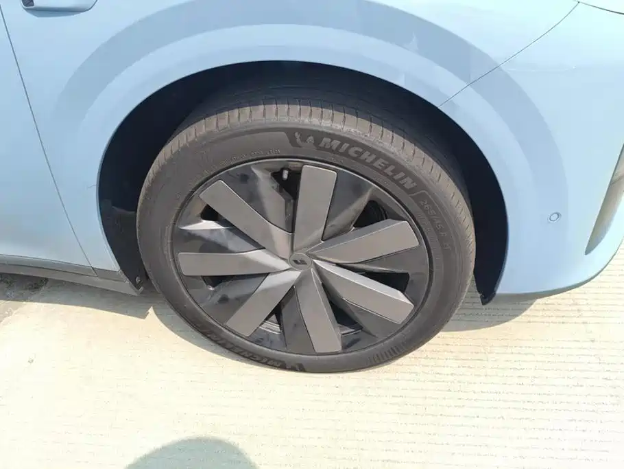 Li Auto Li i8 — миниатюра 6