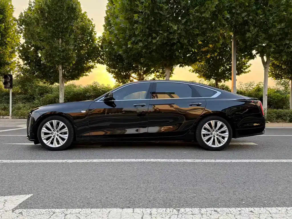 Cadillac CT6 — миниатюра 4