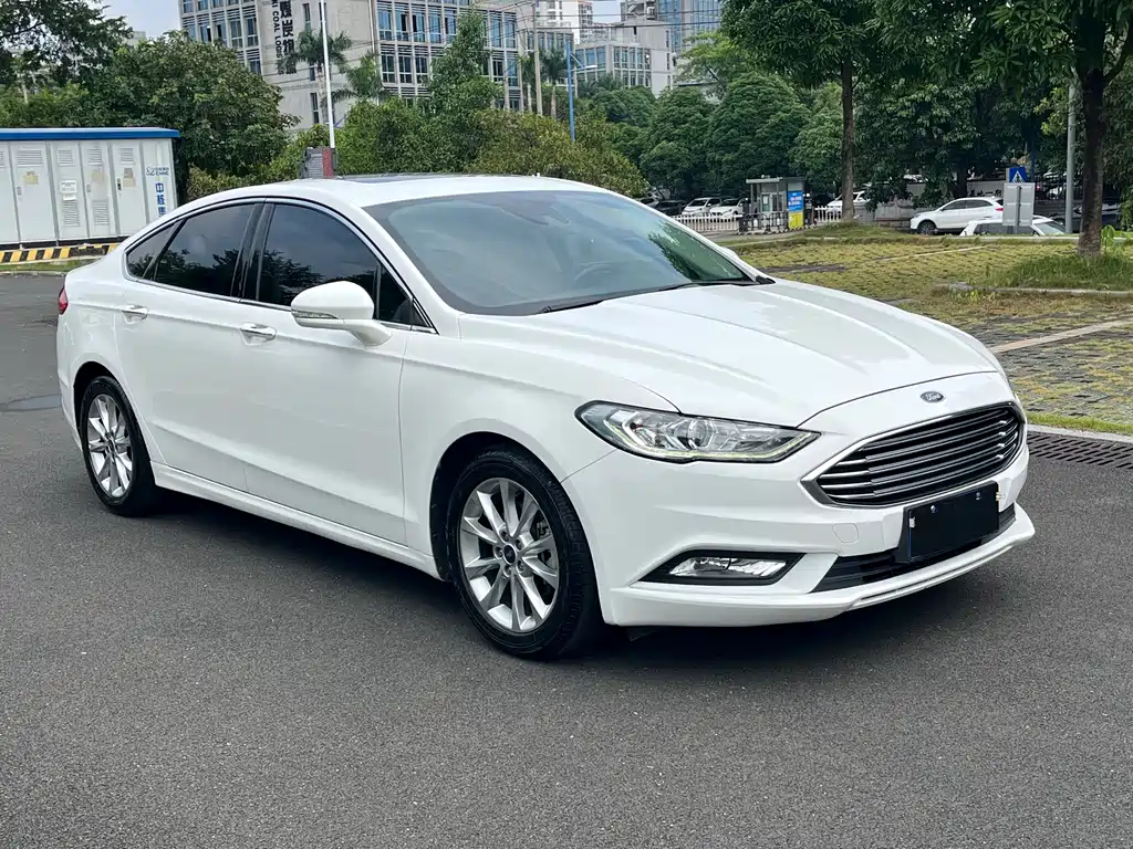 Ford Mondeo — миниатюра 3