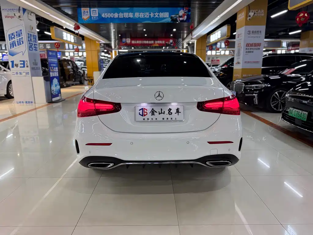 MERCEDES-BENZ A CLASS