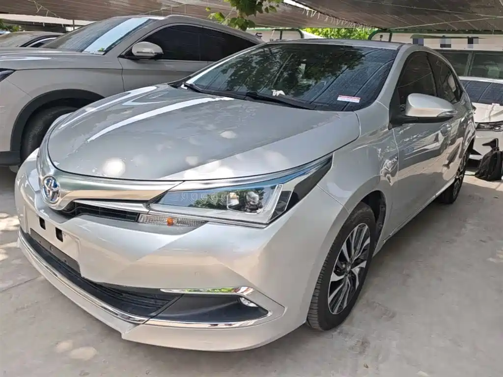 Toyota Corolla 2017 1.8L E-CVT Elite