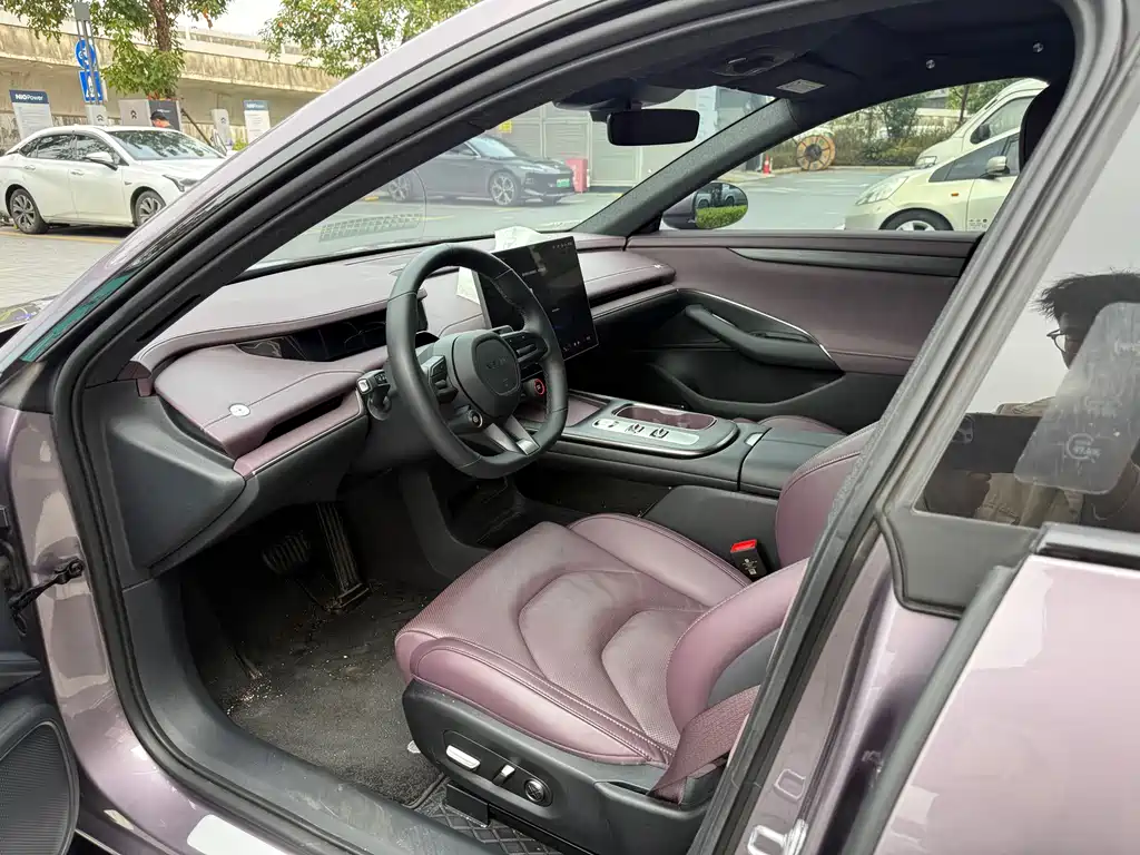 XIAOMI CAR XIAOMI SU7