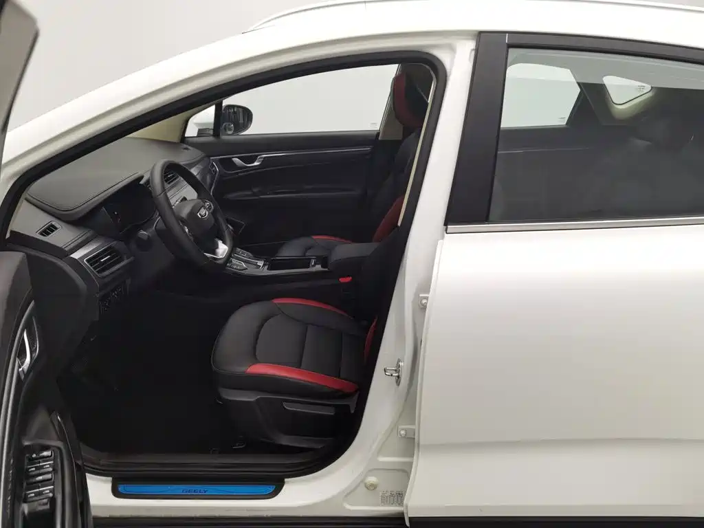 Geely Emgrand GS — миниатюра 10