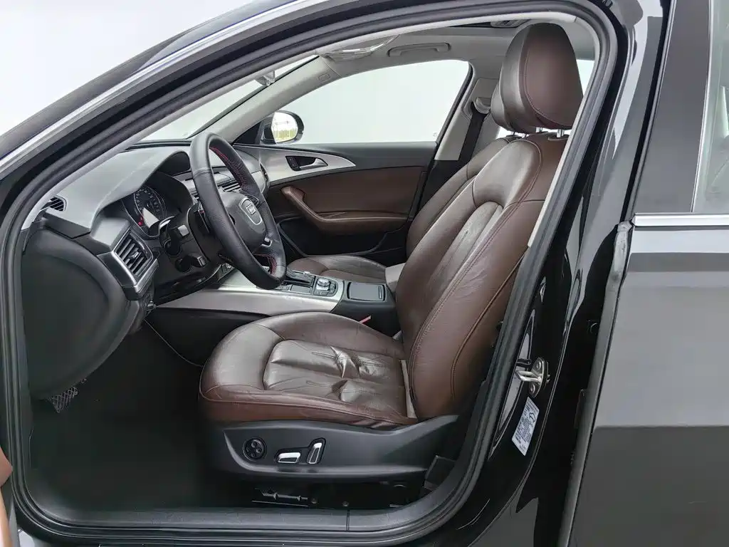 Audi A6L — миниатюра 10