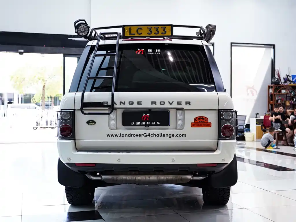 Land Rover Range Rover — миниатюра 17