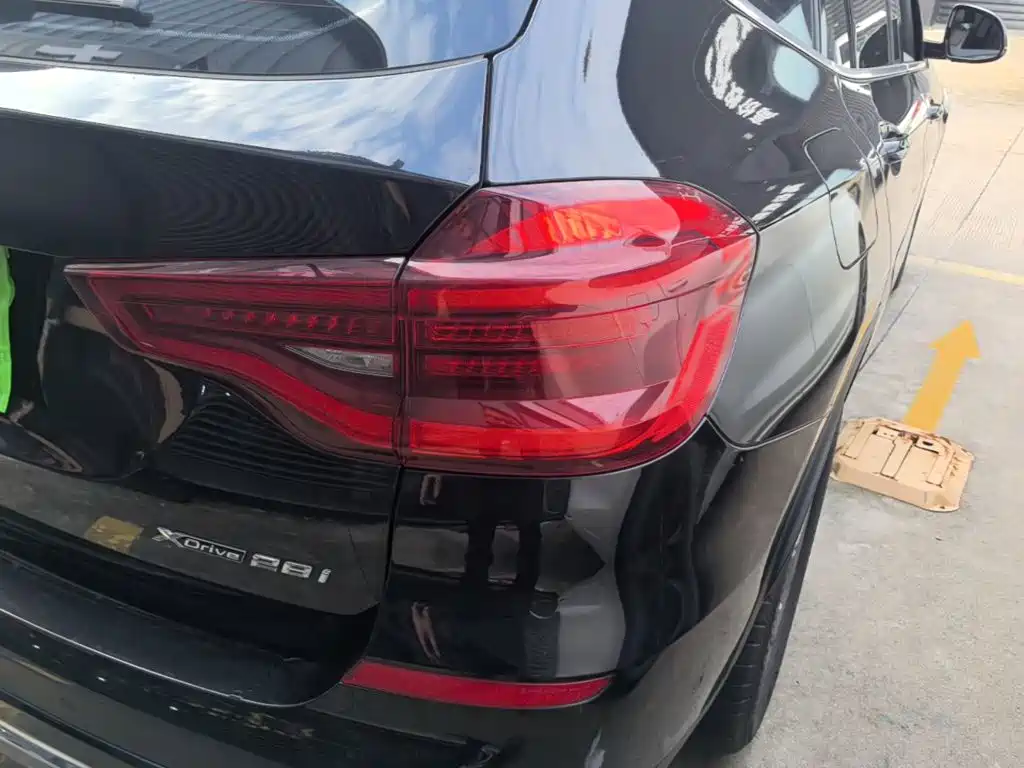BMW X3 — миниатюра 8