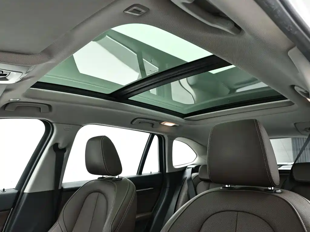 BMW X1 New Energy — миниатюра 13
