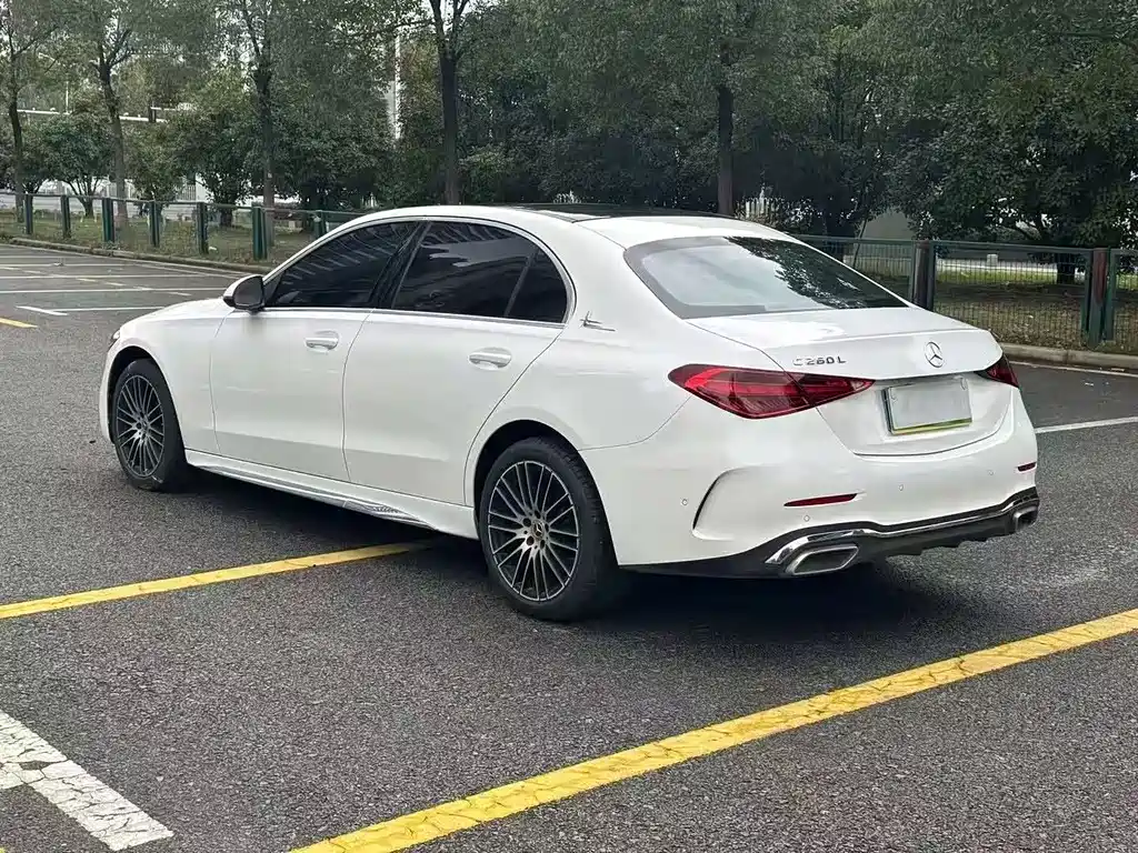 MERCEDES-BENZ C CLASS