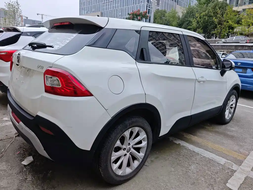 Zhonghua V3 — миниатюра 12