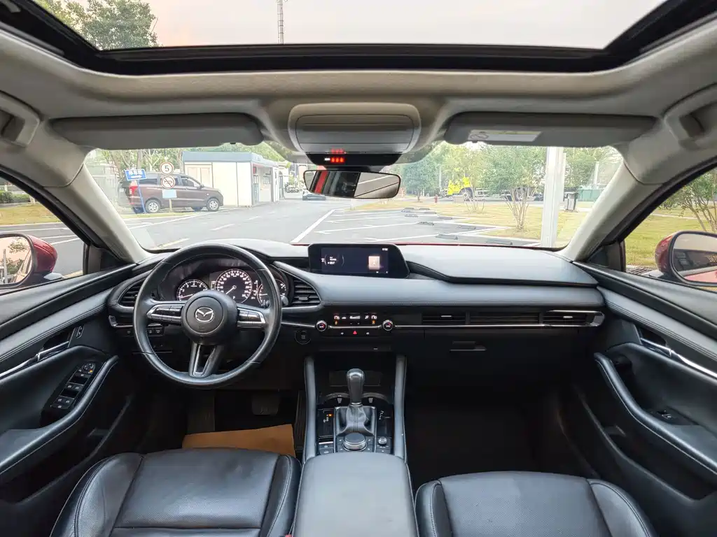 Mazda 3 Axela — миниатюра 9
