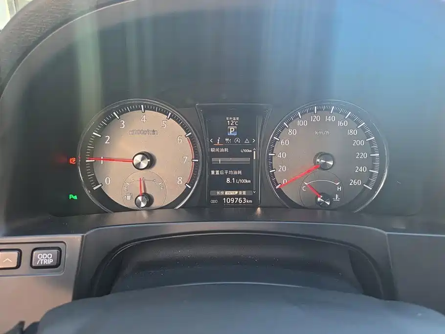Toyota Crown — миниатюра 13