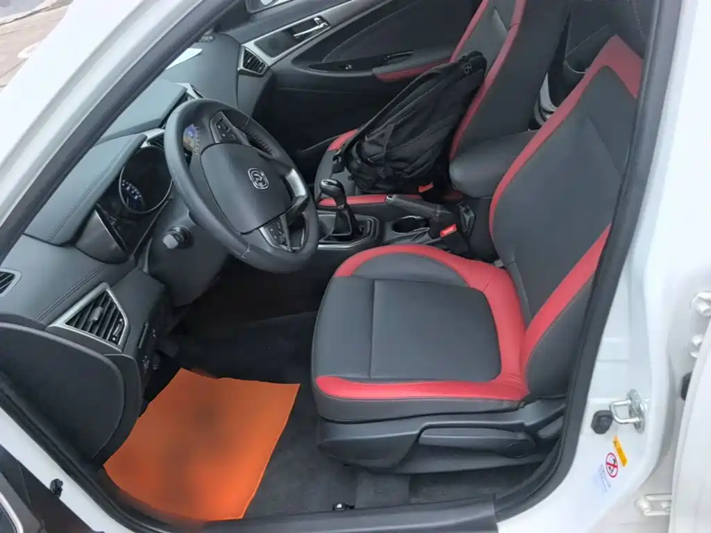 Changan Eado XT — миниатюра 15