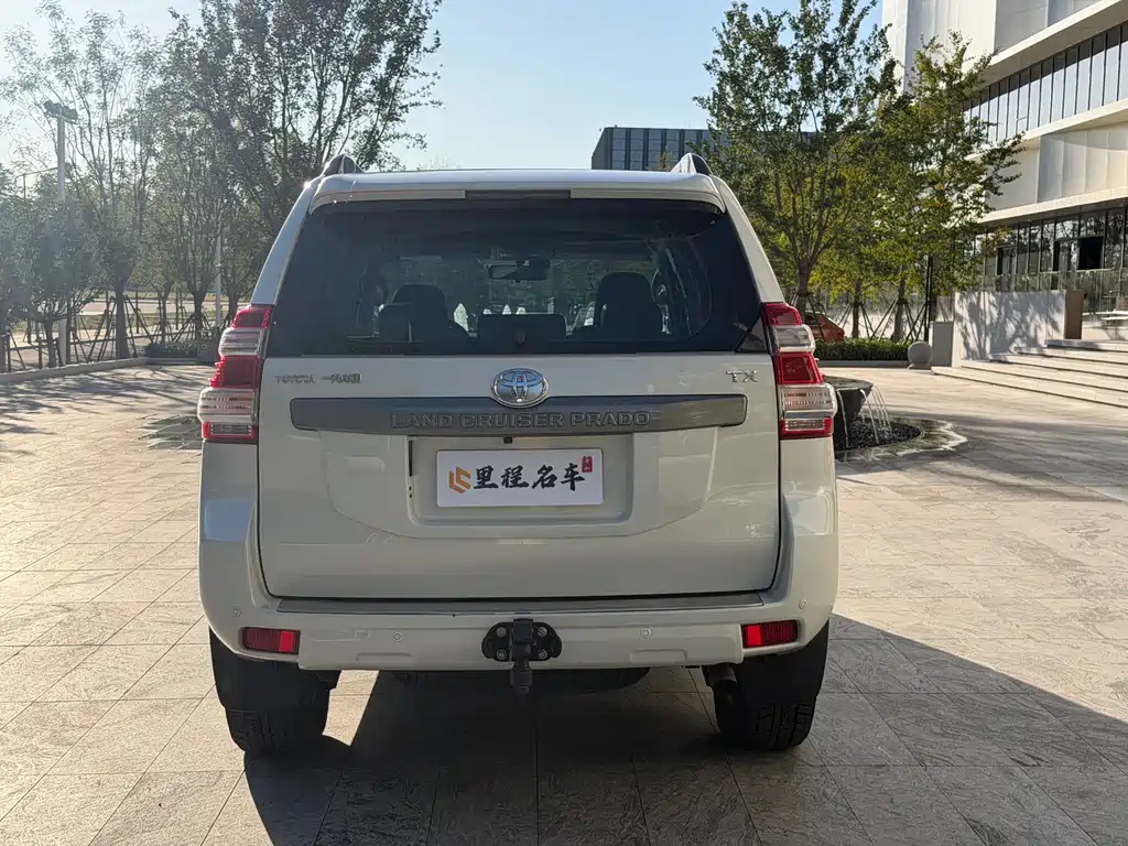 Toyota Prado — миниатюра 6
