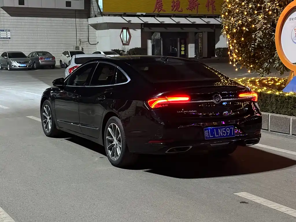 Buick LaCrosse 2019 28T Luxury