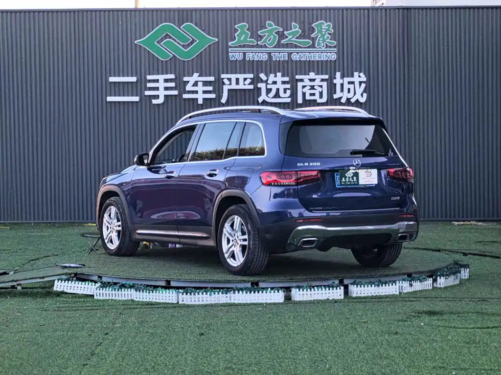 Mercedes-Benz GLB — миниатюра 22