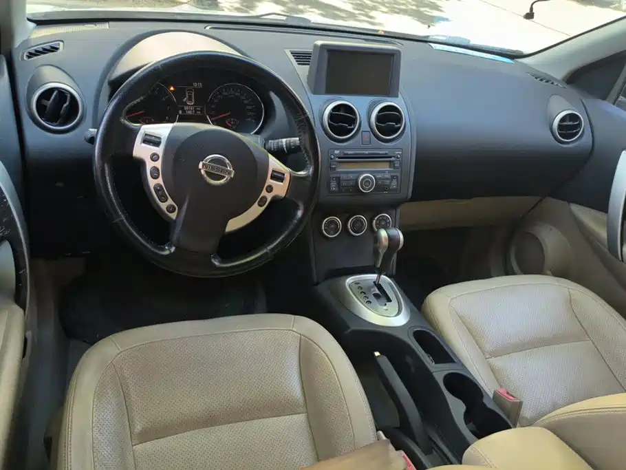 Nissan Qashqai — миниатюра 12